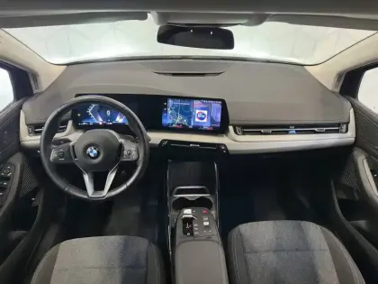 Photo 7 BMW Serie 2 Active Tourer 218d 150 ch DKG7