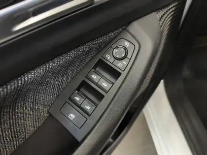 Photo 20 BMW Serie 2 Active Tourer 218d 150 ch DKG7