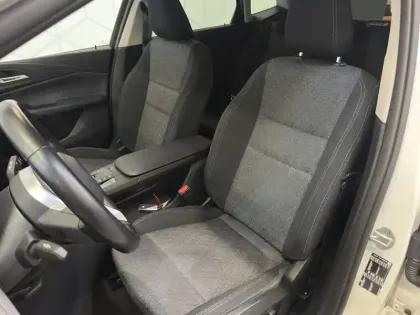 Photo 6 BMW Serie 2 Active Tourer 218d 150 ch DKG7