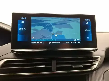 Photo 23 Peugeot 3008  Puretech 130ch S&S EAT8