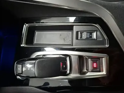 Photo 29 Peugeot 3008  Puretech 130ch S&S EAT8