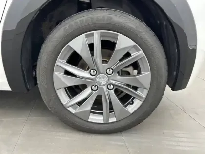 Photo 12 Peugeot 208 Gén. II Ph1 NG Active Pack 5