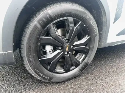 Photo 8 Dacia Jogger  Hybrid 140 7 places GSR2