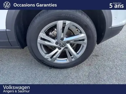 Photo 9 Volkswagen T-roc  1.0 TSI 110 Start/Stop BVM6