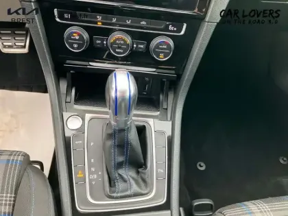 Photo 12 Volkswagen Golf  1.4 TSI 150 Hybride Rechargeable DSG6