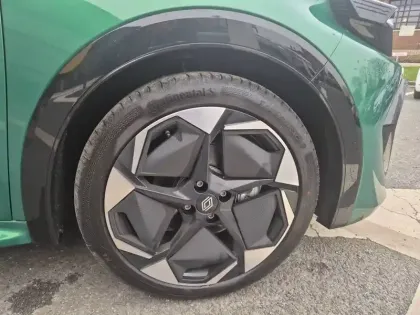 Photo 18 Renault Clio Gén. VI Ph1 Techno 5