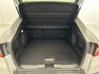 Photo 17 Renault Arkana  E-Tech 145 - 21B