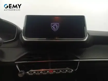 Photo 13 Peugeot 208  Hybrid 100 e-DCS6