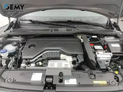 Photo 14 Peugeot 208  Hybrid 100 e-DCS6