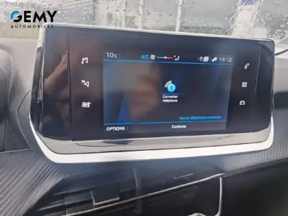 Photo 14 Peugeot 208  PureTech 100 S&S EAT8