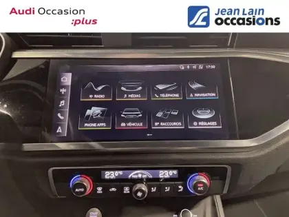 Photo 35 Audi Q3  35 TDI 150 ch S tronic 7