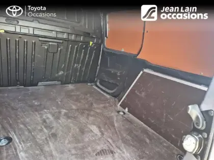 Photo 16 Toyota Proace  CITY CA MEDIUM 1.5L 130 D-4D