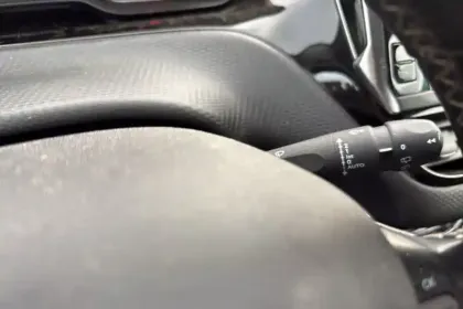 Photo 19 Peugeot 2008  BlueHDi 120ch S&S EAT6