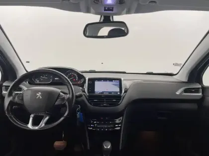 Photo 32 Peugeot 2008  BlueHDi 120ch S&S EAT6