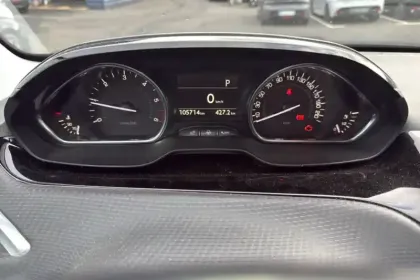 Photo 15 Peugeot 2008  BlueHDi 120ch S&S EAT6