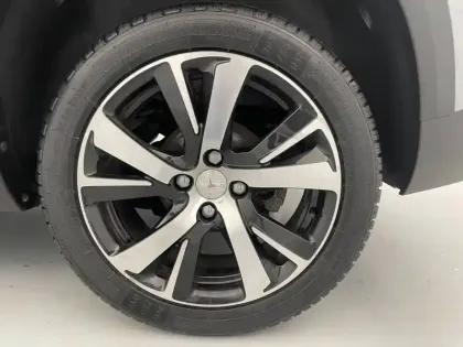 Photo 47 Peugeot 2008  BlueHDi 120ch S&S EAT6