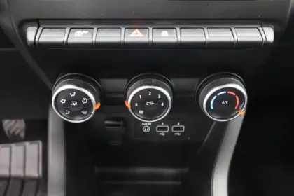 Photo 21 Renault Clio  SCe 75