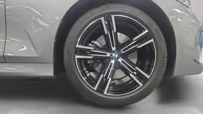 Photo 77 BMW Serie 3 330e 292 ch BVA8