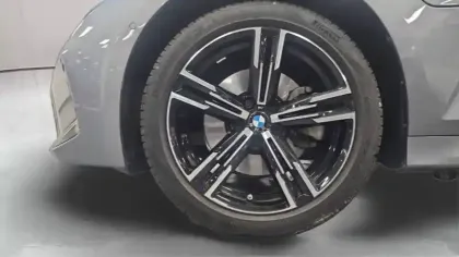 Photo 12 BMW Serie 3 330e 292 ch BVA8