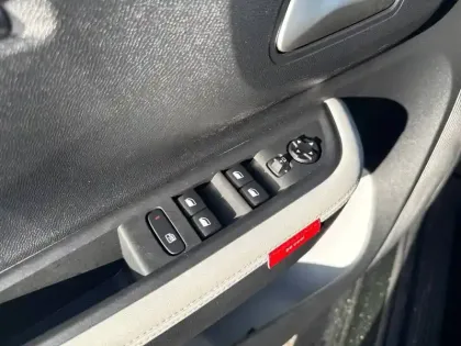 Photo 19 Citroën C3 Aircross  Hybride 145 e-DCS6