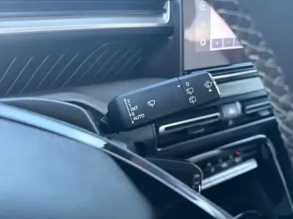 Photo 18 Citroën C3 Aircross  Hybride 145 e-DCS6