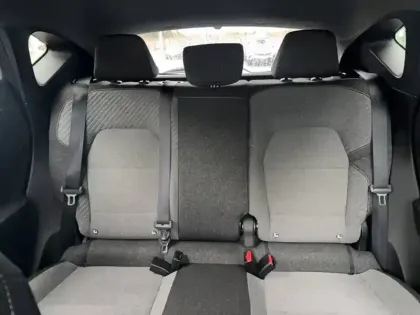 Photo 53 Renault Captur  E-Tech full hybrid 145 ch