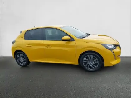 Photo 43 Peugeot 208  PureTech 75 S&S BVM5