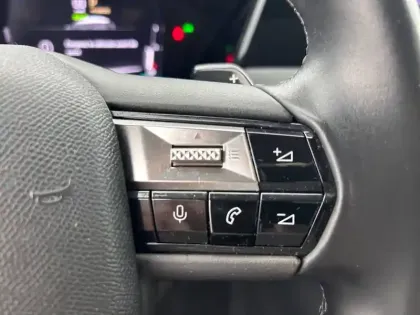 Photo 19 DS DS 4  Hybride E-Tense 225 EAT8