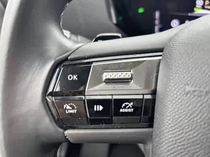 Photo 72 DS DS 4  Hybride E-Tense 225 EAT8