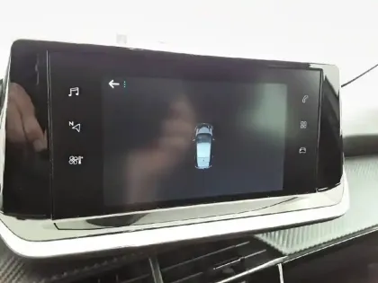 Photo 17 Peugeot 208  PureTech 75 S&S BVM5