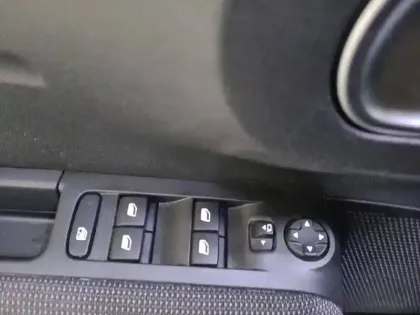 Photo 30 Citroën C3 Aircross Gén. I Ph1 Shine 5