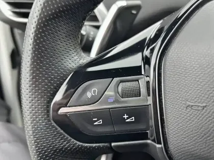 Photo 26 Peugeot 3008 Gén. II Ph2 GT Pack 5