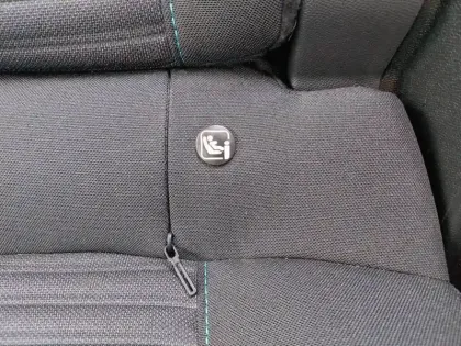 Photo 29 Peugeot 2008  BlueHDi 110 S&S BVM6