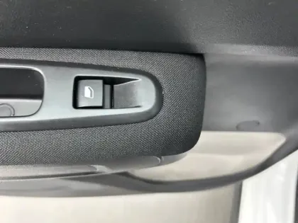 Photo 14 Citroën C3  PureTech 83 S&S BVM5