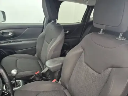 Photo 23 Jeep Renegade  1.6 I E.torQ Evo S&S 110 ch