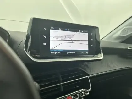 Photo 62 Peugeot 208  BlueHDi 100 S&S BVM6