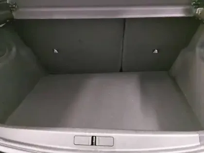 Photo 5 Peugeot 208  BlueHDi 100 S&S BVM6