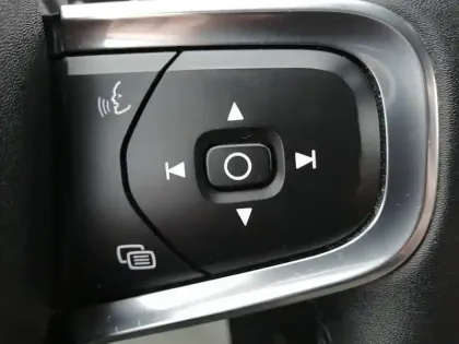 Photo 11 Volvo Xc40  T4 Recharge 129+82 ch DCT7