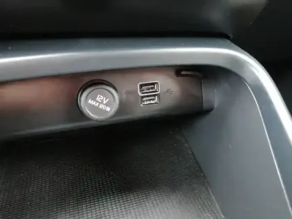 Photo 28 Volvo Xc40  T4 Recharge 129+82 ch DCT7