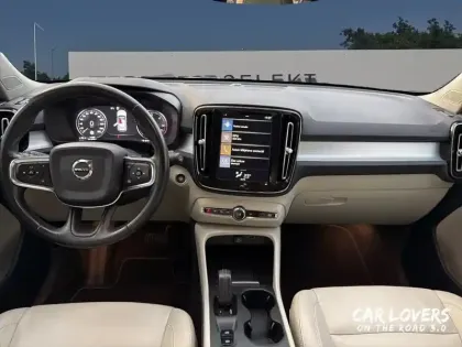 Photo 19 Volvo Xc40  D3 AdBlue 150 ch Geartronic 8