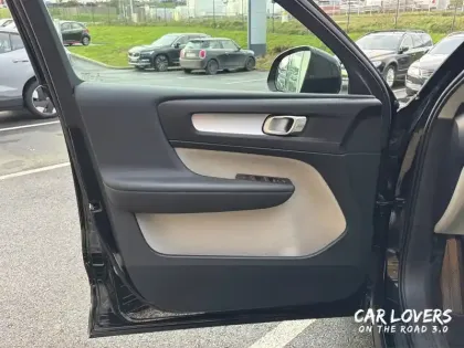 Photo 24 Volvo Xc40  D3 AdBlue 150 ch Geartronic 8