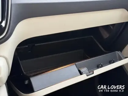 Photo 23 Volvo Xc40  D3 AdBlue 150 ch Geartronic 8