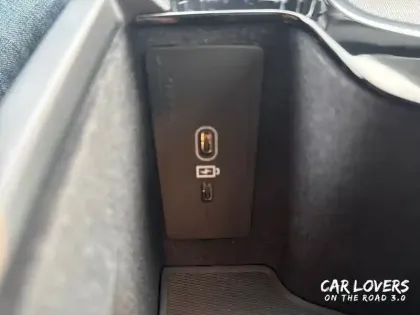 Photo 25 Volvo Xc60  T6 Recharge AWD 253 ch + 145 ch Geartronic 8