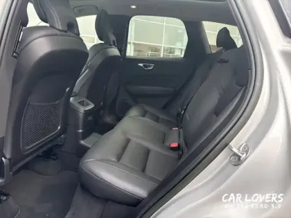 Photo 13 Volvo Xc60  T6 Recharge AWD 253 ch + 145 ch Geartronic 8