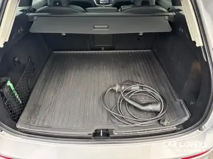 Photo 14 Volvo Xc60  T6 Recharge AWD 253 ch + 145 ch Geartronic 8