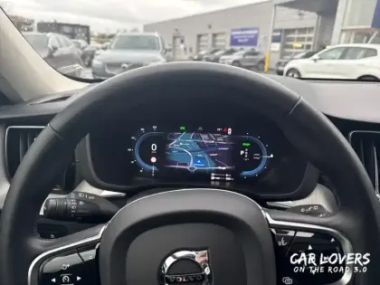 Photo 10 Volvo Xc60  T6 Recharge AWD 253 ch + 145 ch Geartronic 8