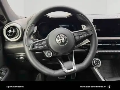 Photo 14 Alfa Romeo Tonale  1.5 Ibrida 175 ch VGT TCT7