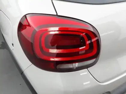 Photo 16 Citroën C3  PureTech 83 S&S BVM5