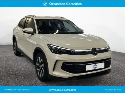 Photo 6 Volkswagen Tiguan  1.5 eTSI 131ch DSG7