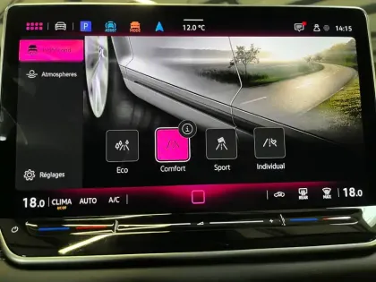 Photo 25 Volkswagen Tiguan  1.5 eTSI 131ch DSG7